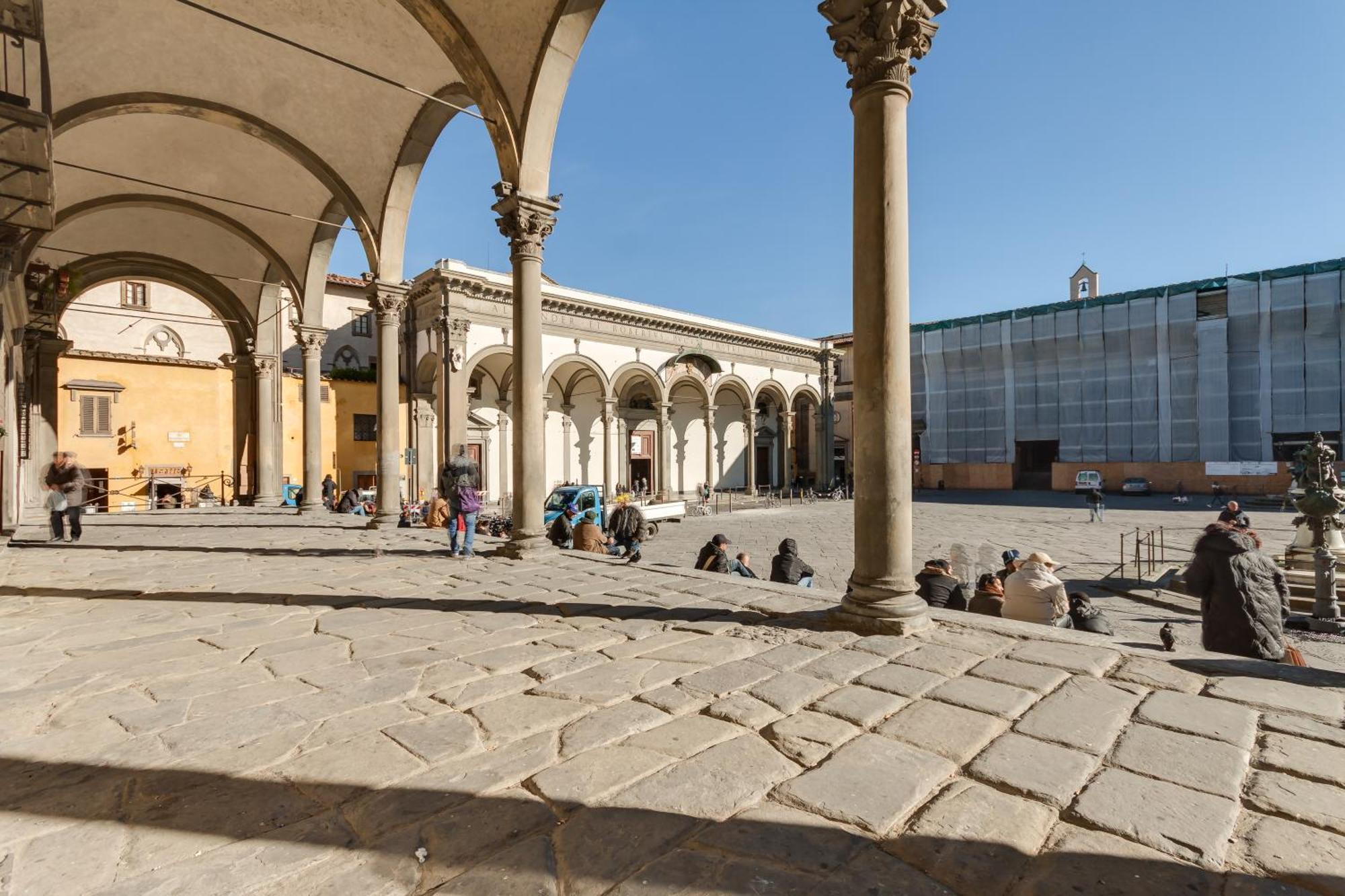 Apartment Accademia Frescoes Florenz