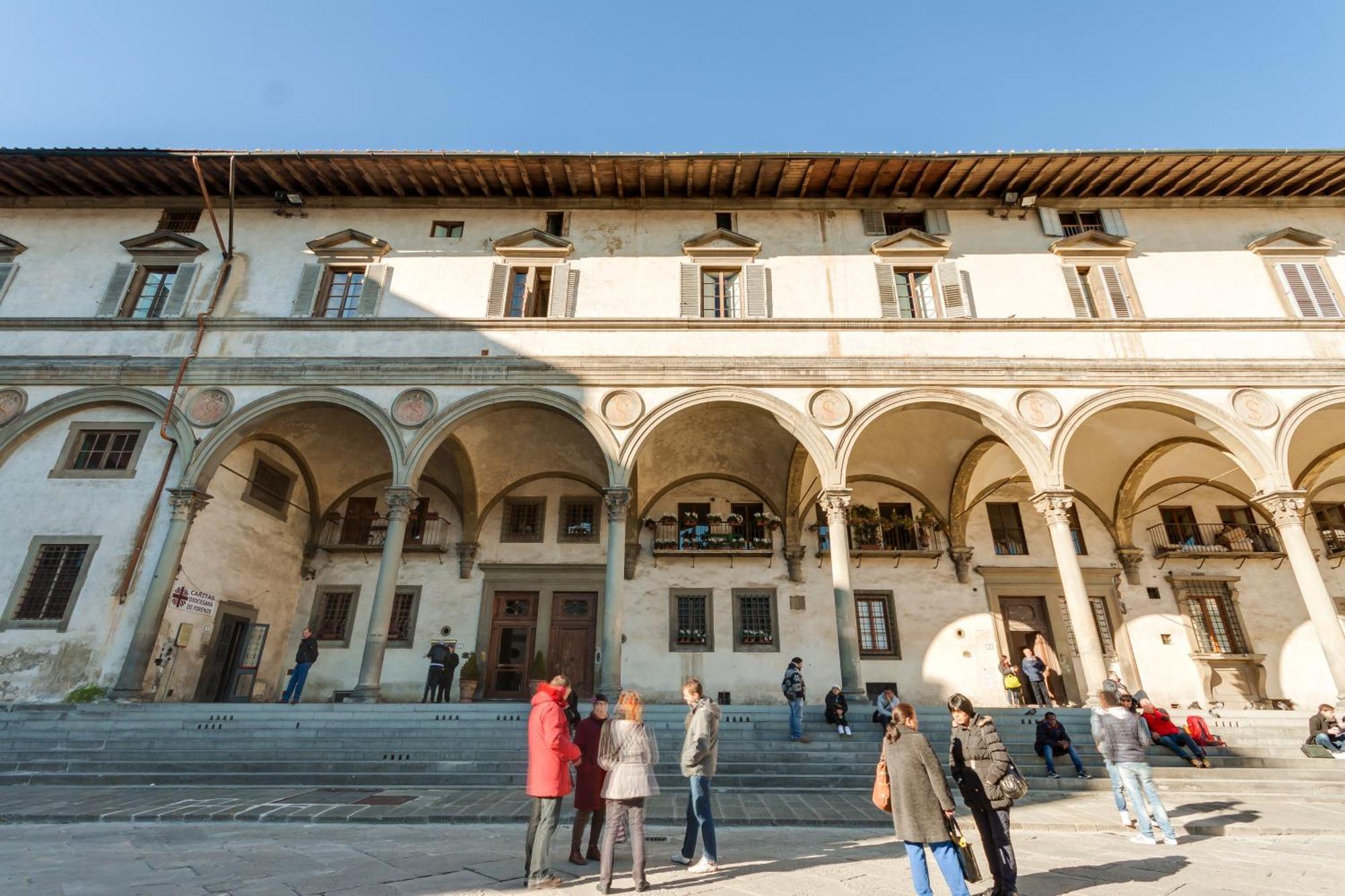 Accademia Frescoes Apartment Florenz